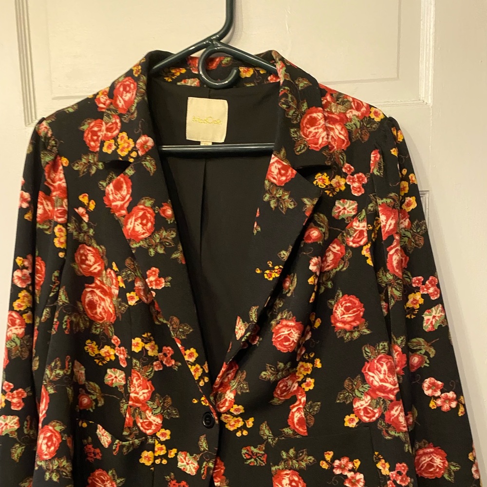 ModCloth floral peplum blazer